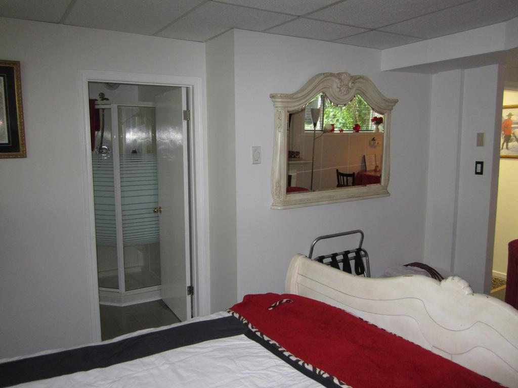 Casey'S Bed & Breakfast Whitehorse Chambre photo