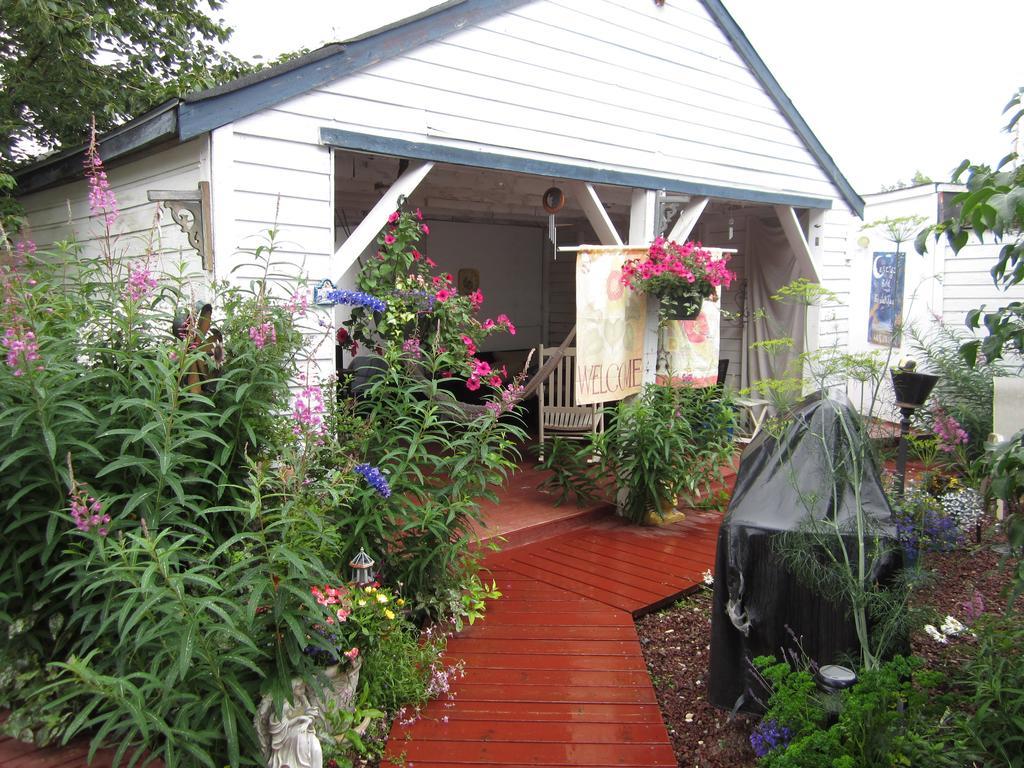 Casey'S Bed & Breakfast Whitehorse Chambre photo