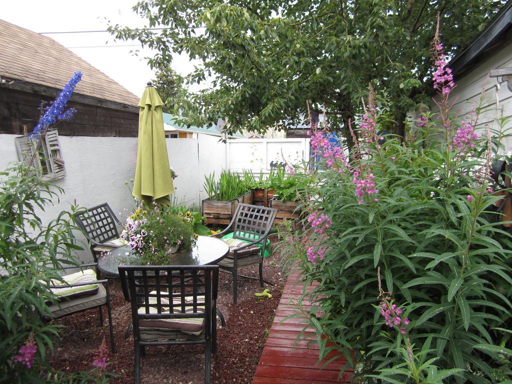 Casey'S Bed & Breakfast Whitehorse Chambre photo