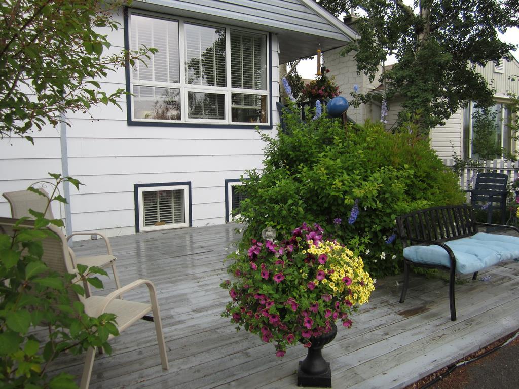 Casey'S Bed & Breakfast Whitehorse Chambre photo