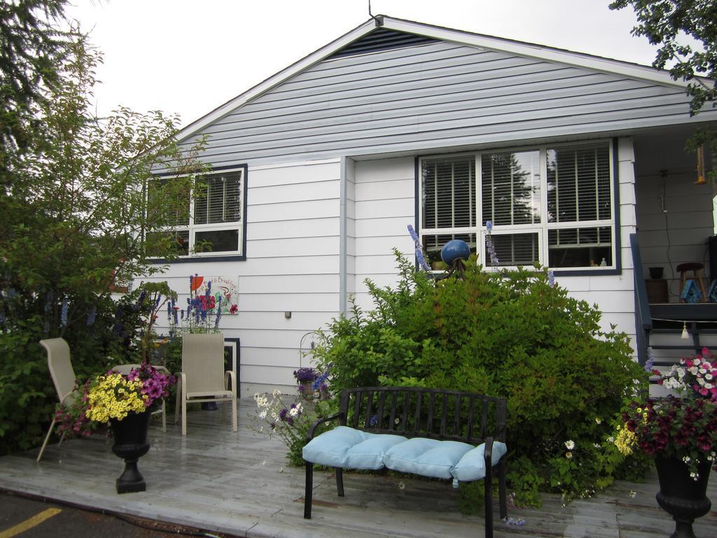 Casey'S Bed & Breakfast Whitehorse Chambre photo